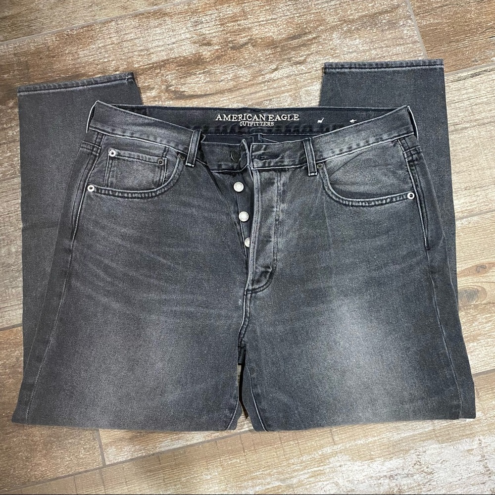 American Eagle | Hi Rise Girlfriend Jeans NWT